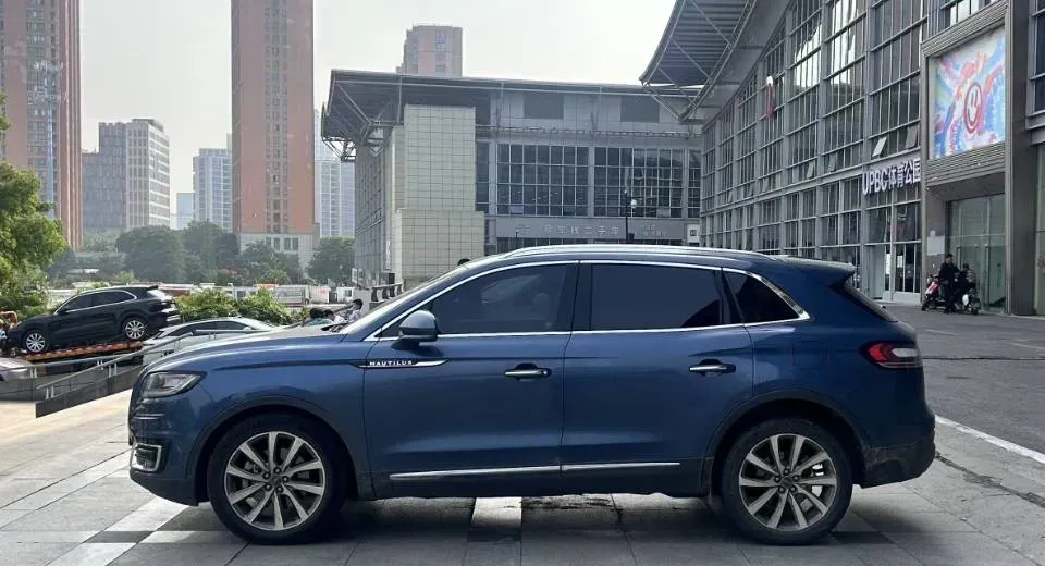 2019 Lincoln Nautilus 2.0T 235HP L4 8AT,autocango,china used car exporter,china ev exporter,chinese used car exporter,chinese used ev exporter