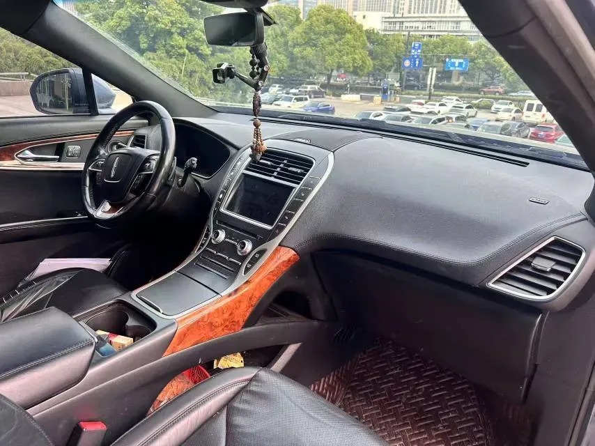 2019 Lincoln Nautilus 2.0T 235HP L4 8AT,autocango,china used car exporter,china ev exporter,chinese used car exporter,chinese used ev exporter