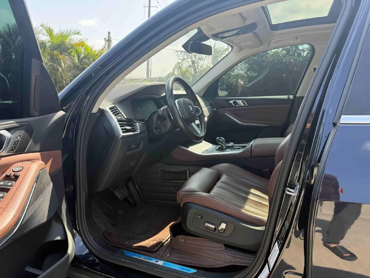 2020 BMW X5 2.0T 265HP L4 8AT,autocango,china used car exporter,china ev exporter,chinese used car exporter,chinese used ev exporter