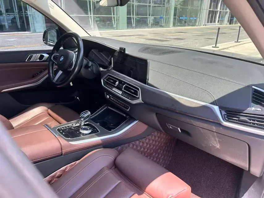 2021 BMW X5 2.0T 265HP L4 8AT,autocango,china used car exporter,china ev exporter,chinese used car exporter,chinese used ev exporter