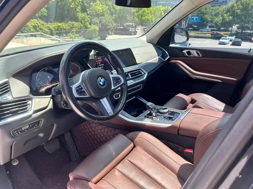 2021 BMW X5 2.0T 265HP L4 8AT,autocango,china used car exporter,china ev exporter,chinese used car exporter,chinese used ev exporter