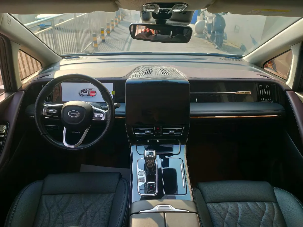 2024 GAC Trumpchi M8 2.0T 252HP L4 8AT,autocango,china used car exporter,china ev exporter,chinese used car exporter,chinese used ev exporter