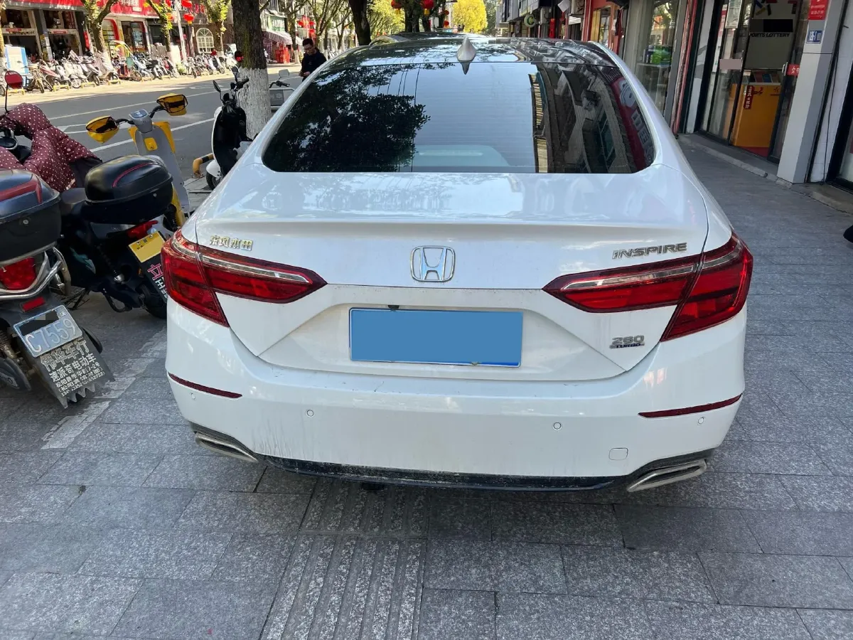 2022 Honda Inspire 1.5T 194HP L4 CVT,autocango,china used car exporter,china ev exporter,chinese used car exporter,chinese used ev exporter