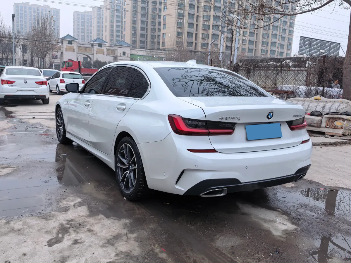 2022 BMW 3 Series 2.0T 184HP L4 8AT,autocango,china used car exporter,china ev exporter,chinese used car exporter,chinese used ev exporter