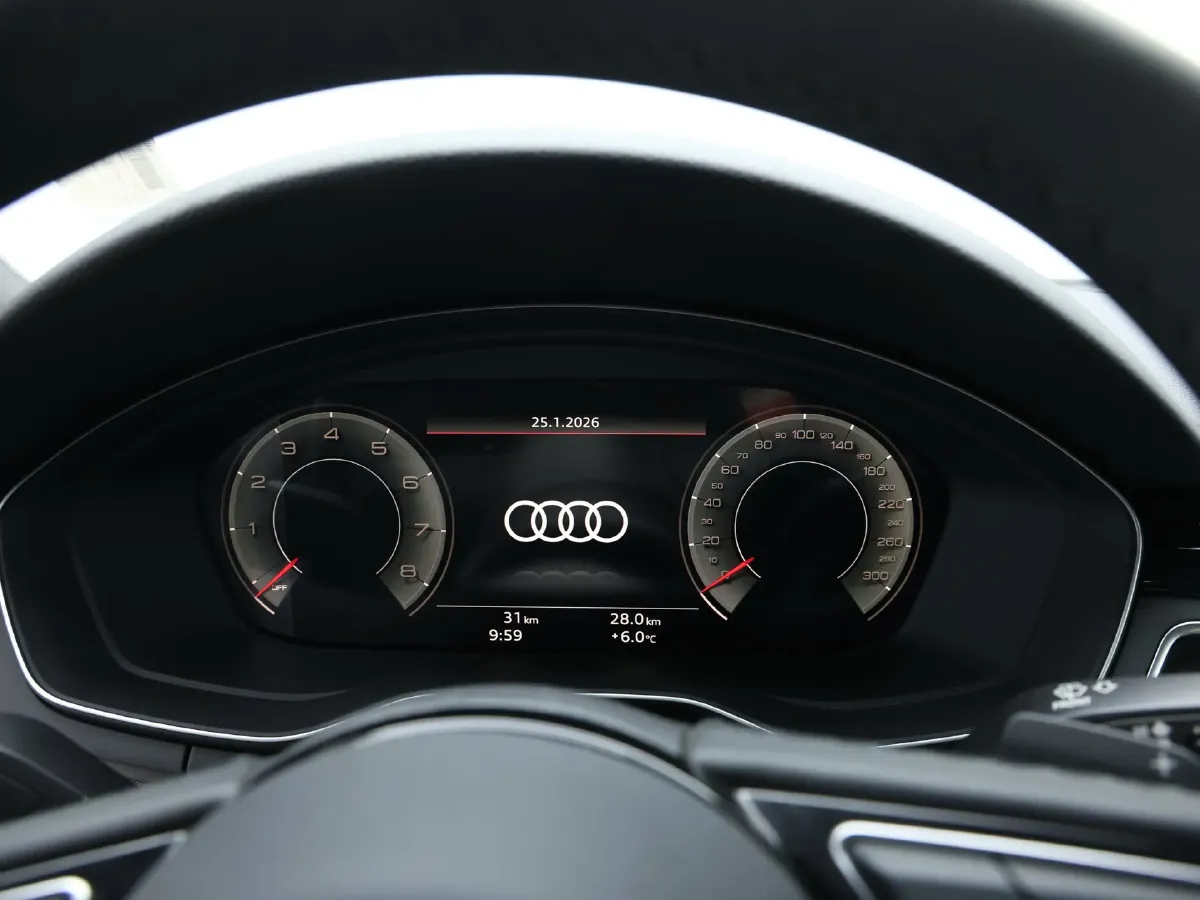 2024 Audi A5 2.0T 204HP L4 7DCT,autocango,china used car exporter,china ev exporter,chinese used car exporter,chinese used ev exporter