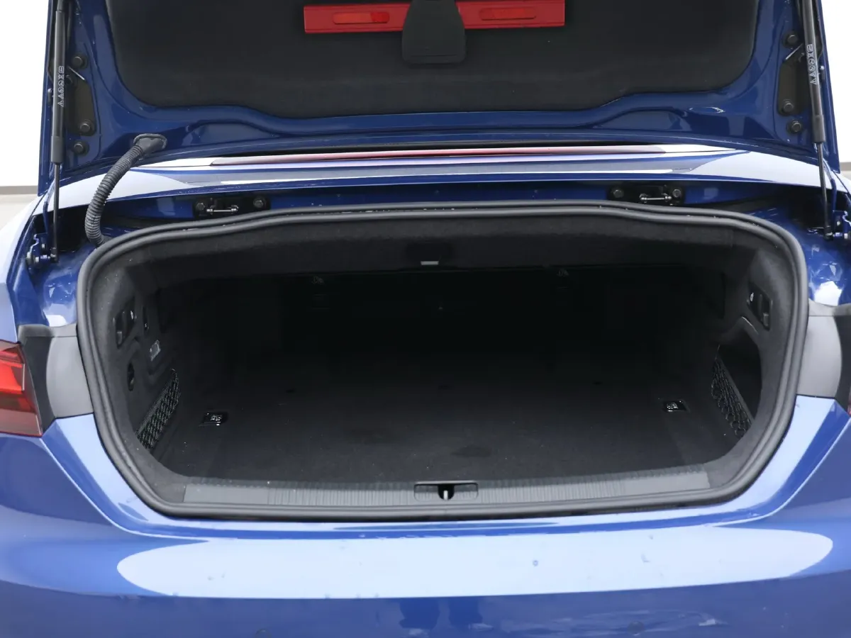 2024 Audi A5 2.0T 204HP L4 7DCT,autocango,china used car exporter,china ev exporter,chinese used car exporter,chinese used ev exporter