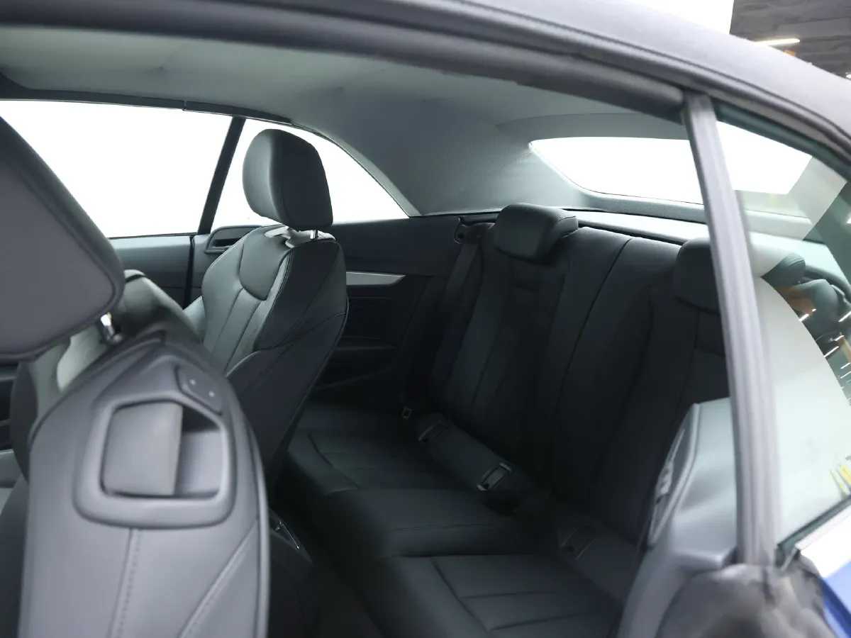 2024 Audi A5 2.0T 204HP L4 7DCT,autocango,china used car exporter,china ev exporter,chinese used car exporter,chinese used ev exporter