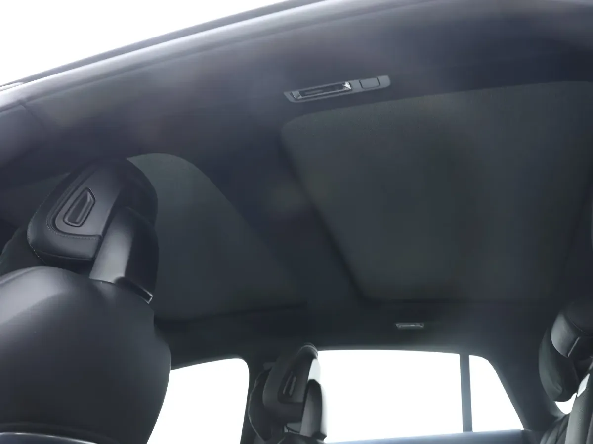 2025 Mercedes-Benz EQE Class BEV 96.1KWH,autocango,china used car exporter,china ev exporter,chinese used car exporter,chinese used ev exporter