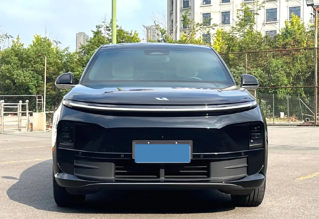 2024 Li L6 Range Extended 154HP L4 REEV 36.8KWH,autocango,china used car exporter,china ev exporter,chinese used car exporter,chinese used ev exporter