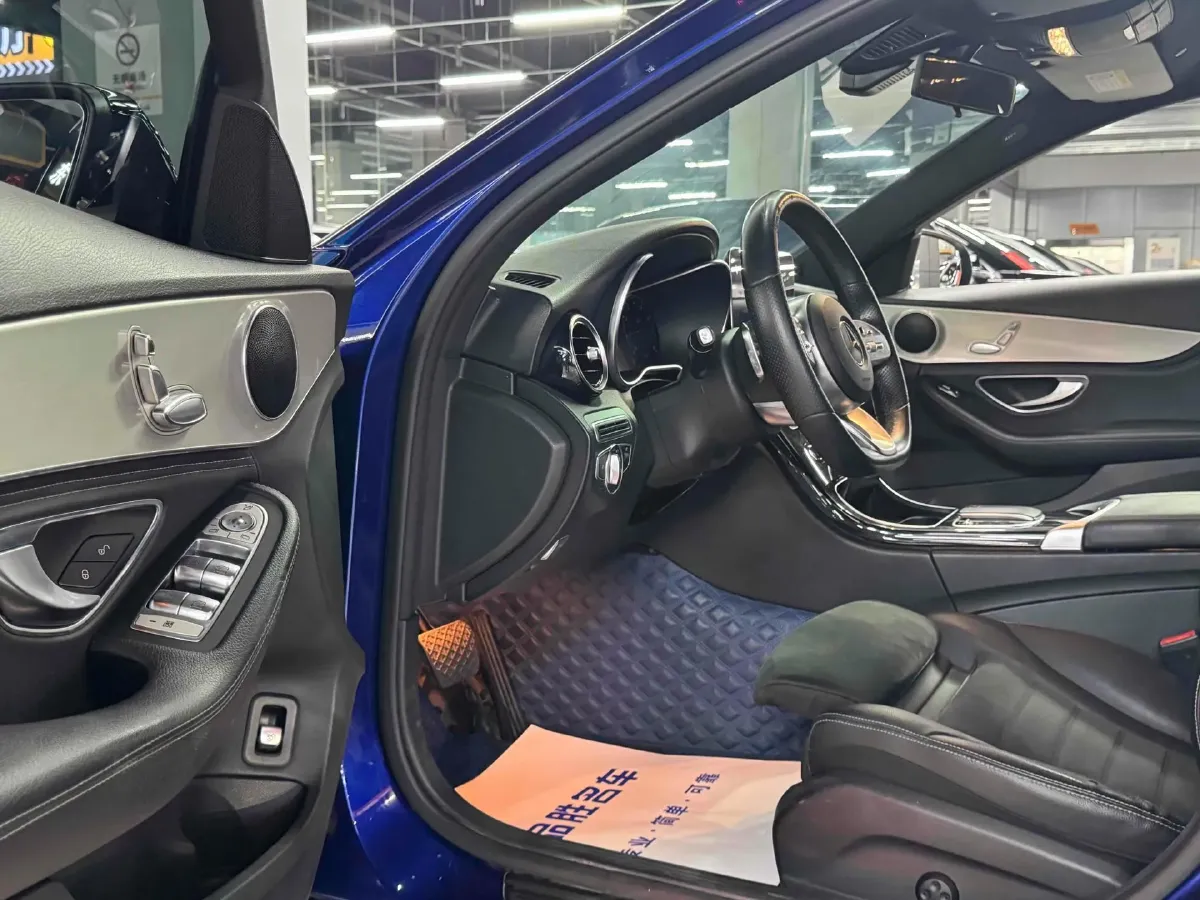 2020 Mercedes-Benz C Class 1.5T 184HP L4 9AT,autocango,china used car exporter,china ev exporter,chinese used car exporter,chinese used ev exporter