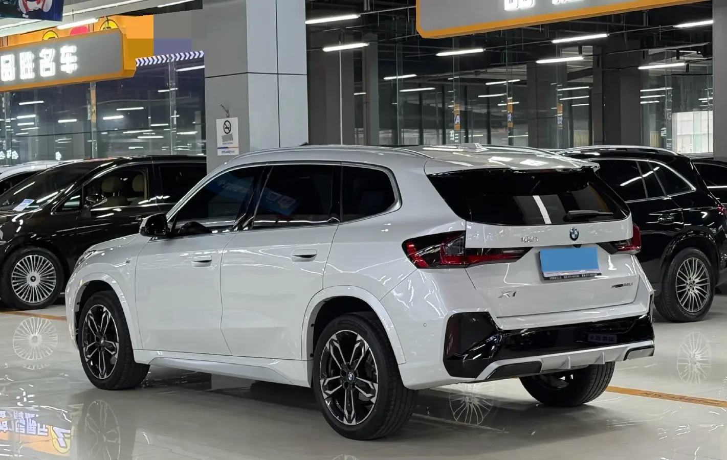 2024 BMW X1 2.0T 204HP L4 7DCT,autocango,china used car exporter,china ev exporter,chinese used car exporter,chinese used ev exporter