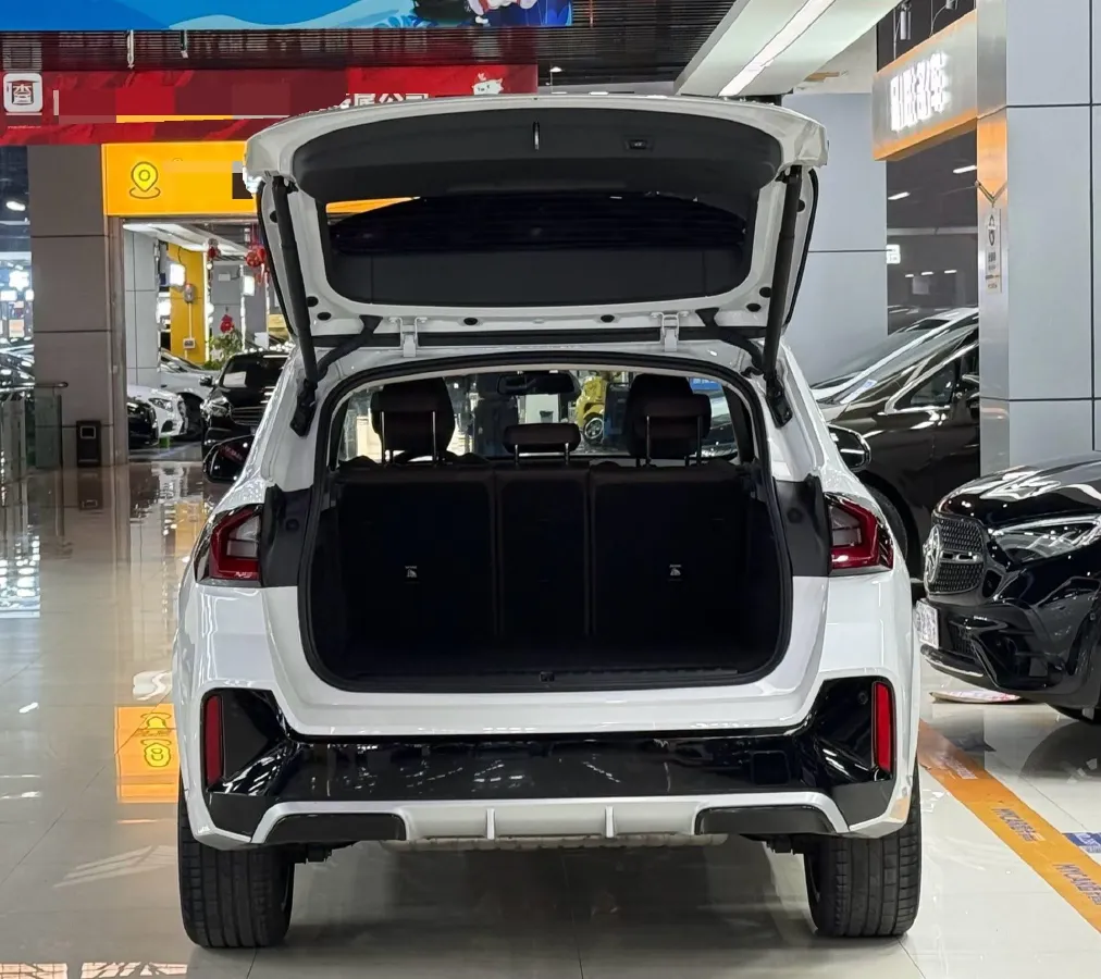 2024 BMW X1 2.0T 204HP L4 7DCT,autocango,china used car exporter,china ev exporter,chinese used car exporter,chinese used ev exporter