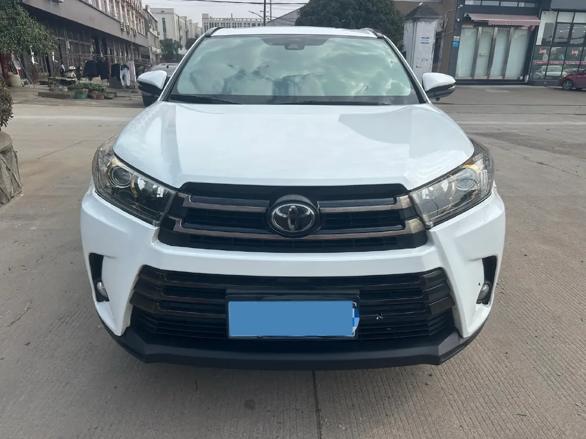 2019 HanTeng V7 1.5T 156HP L4 6AT,autocango,china used car exporter,china ev exporter,chinese used car exporter,chinese used ev exporter