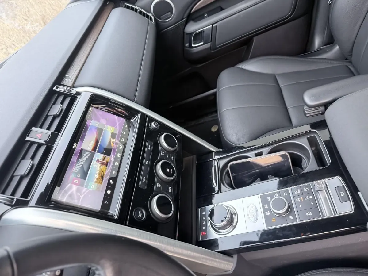 2017 Land Rover Discovery 3.0T 340HP V6 8AT,autocango,china used car exporter,china ev exporter,chinese used car exporter,chinese used ev exporter