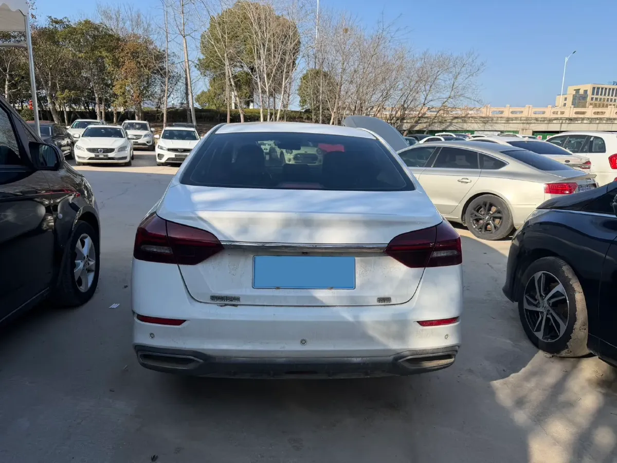 2021 Geely Coolray 1.4T 141HP L4 6MT,autocango,china used car exporter,china ev exporter,chinese used car exporter,chinese used ev exporter