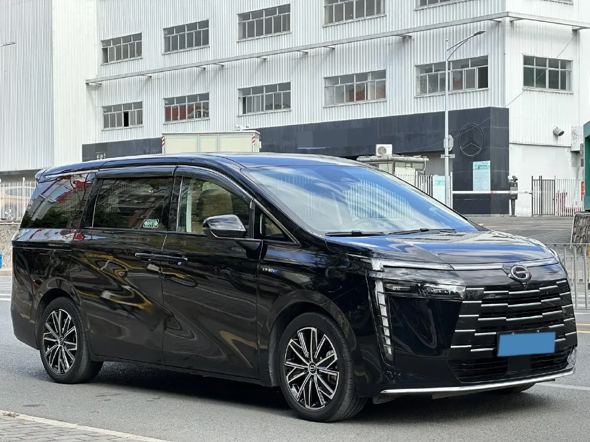 2024 GAC Trumpchi E8 2.0L 140HP L4 2DHT PHEV 25.57KWH,autocango,china used car exporter,china ev exporter,chinese used car exporter,chinese used ev exporter