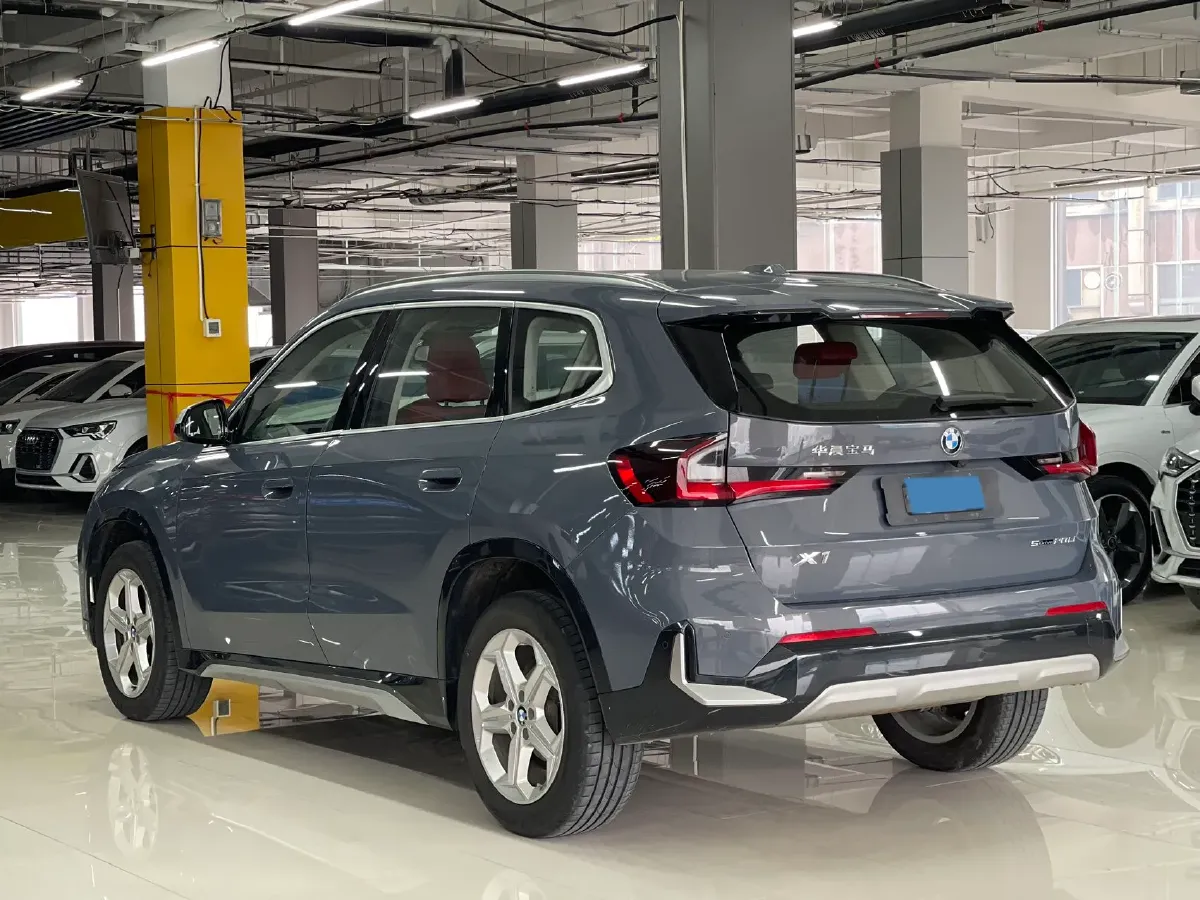 2023 BMW X1 1.5T 156HP L3 7DCT,autocango,china used car exporter,china ev exporter,chinese used car exporter,chinese used ev exporter