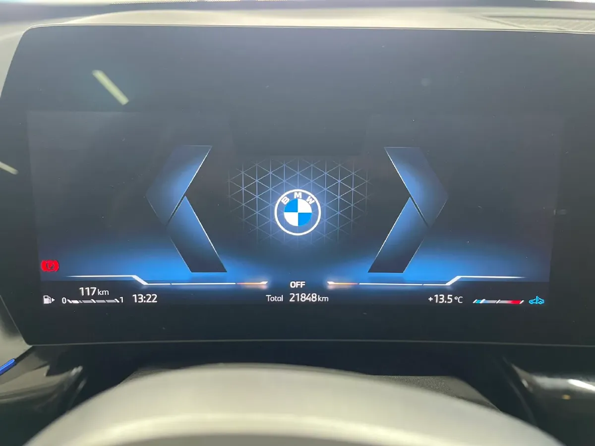 2023 BMW X1 1.5T 156HP L3 7DCT,autocango,china used car exporter,china ev exporter,chinese used car exporter,chinese used ev exporter