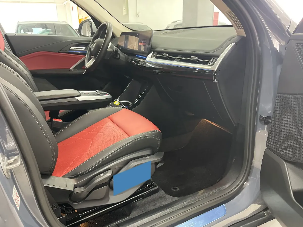 2023 BMW X1 1.5T 156HP L3 7DCT,autocango,china used car exporter,china ev exporter,chinese used car exporter,chinese used ev exporter