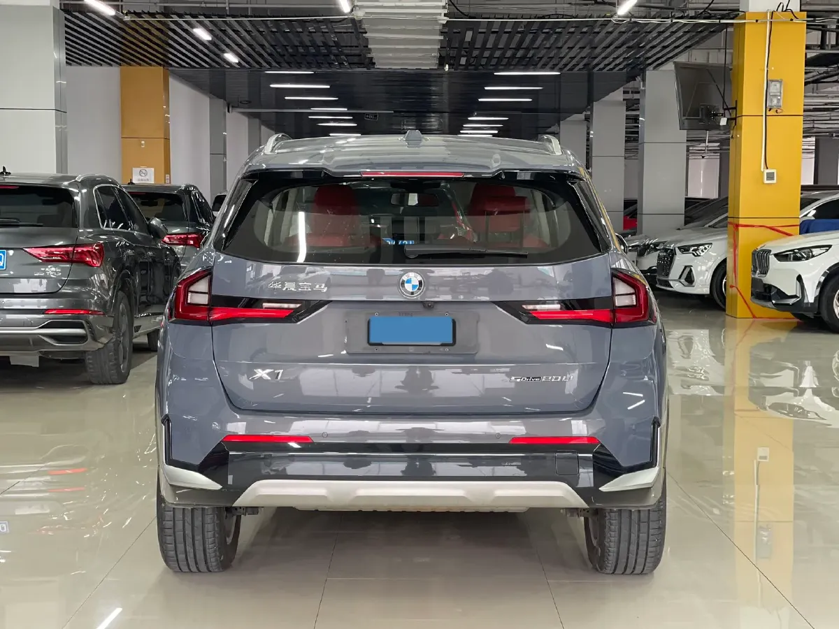 2023 BMW X1 1.5T 156HP L3 7DCT,autocango,china used car exporter,china ev exporter,chinese used car exporter,chinese used ev exporter