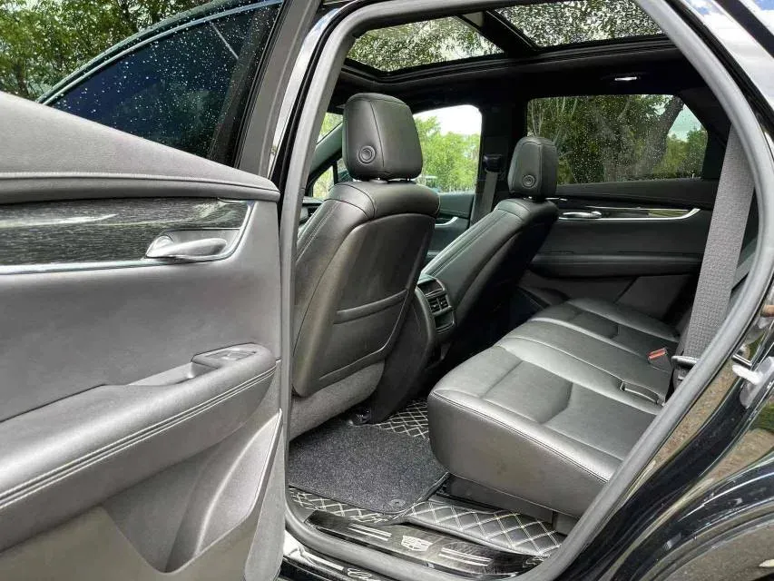 2021 Cadillac XT5 2.0T 237HP L4 9AT,autocango,china used car exporter,china ev exporter,chinese used car exporter,chinese used ev exporter