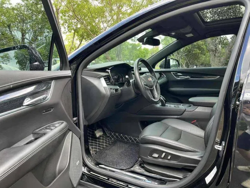 2021 Cadillac XT5 2.0T 237HP L4 9AT,autocango,china used car exporter,china ev exporter,chinese used car exporter,chinese used ev exporter