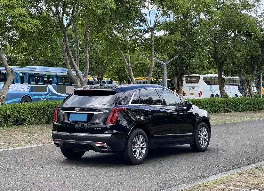 2021 Cadillac XT5 2.0T 237HP L4 9AT,autocango,china used car exporter,china ev exporter,chinese used car exporter,chinese used ev exporter