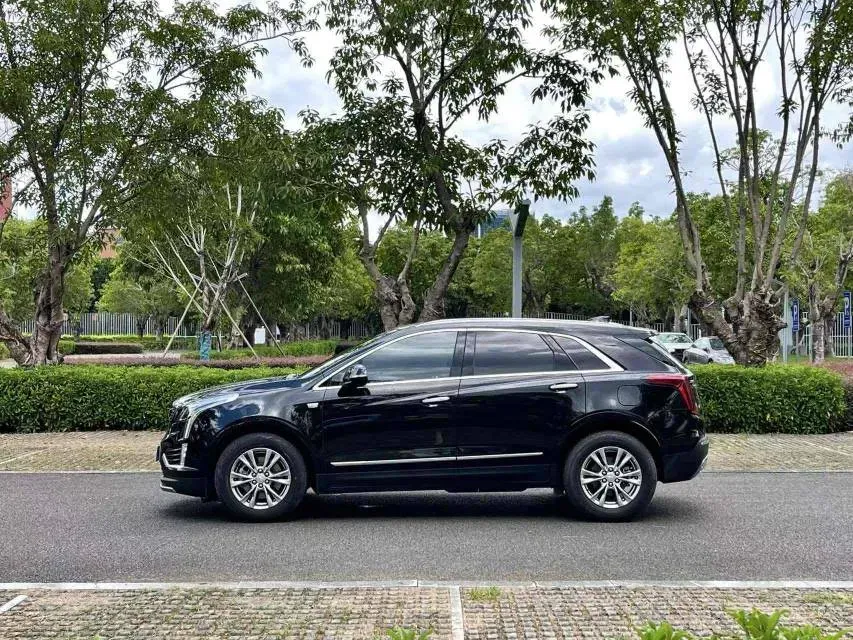 2021 Cadillac XT5 2.0T 237HP L4 9AT,autocango,china used car exporter,china ev exporter,chinese used car exporter,chinese used ev exporter