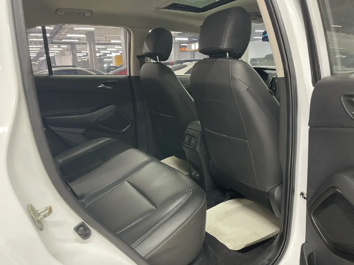 2021 Hyundai ix35 1.4T 140HP L4 7DCT,autocango,china used car exporter,china ev exporter,chinese used car exporter,chinese used ev exporter