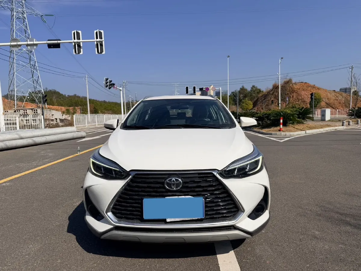 2022 Toyota Yaris L 1.5L 112HP L4 CVT,autocango,china used car exporter,china ev exporter,chinese used car exporter,chinese used ev exporter