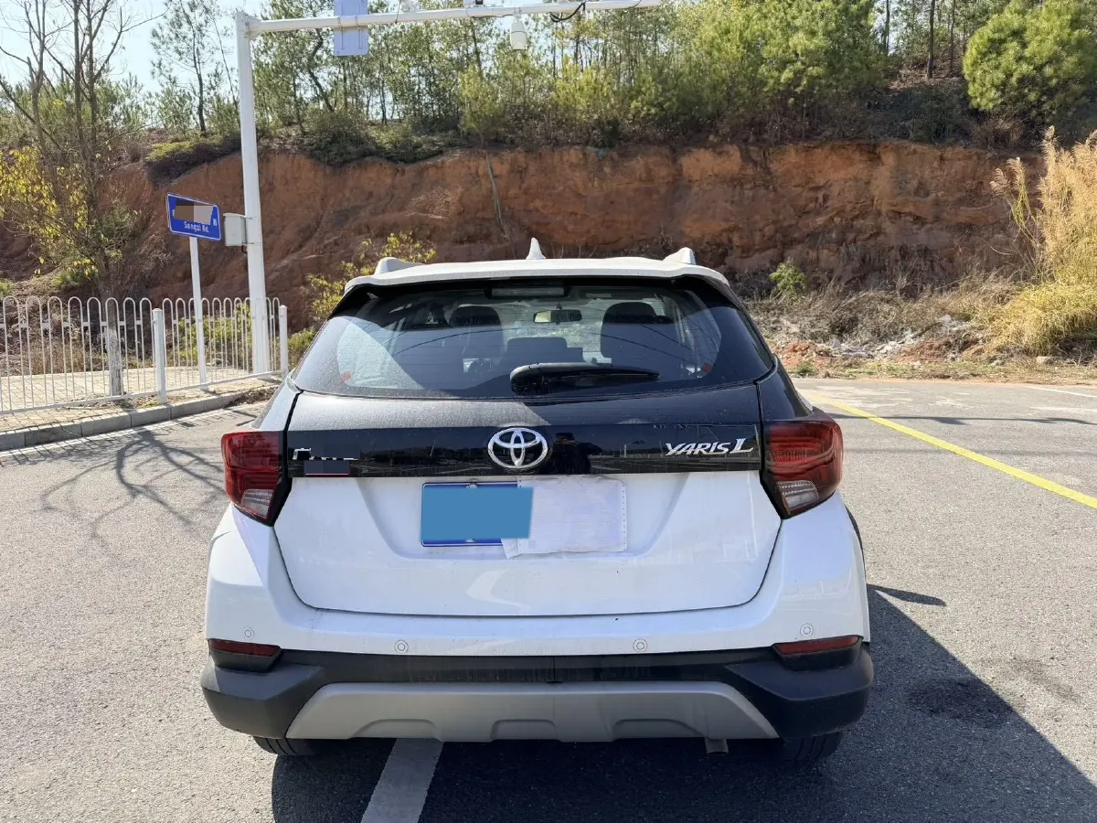 2022 Toyota Yaris L 1.5L 112HP L4 CVT,autocango,china used car exporter,china ev exporter,chinese used car exporter,chinese used ev exporter