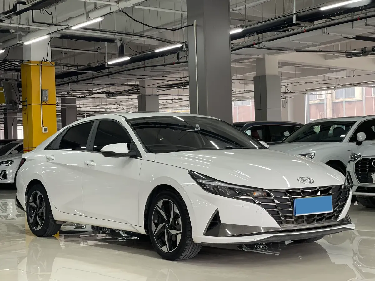 2022 Hyundai Elantra 1.5L 115HP L4 CVT,autocango,china used car exporter,china ev exporter,chinese used car exporter,chinese used ev exporter