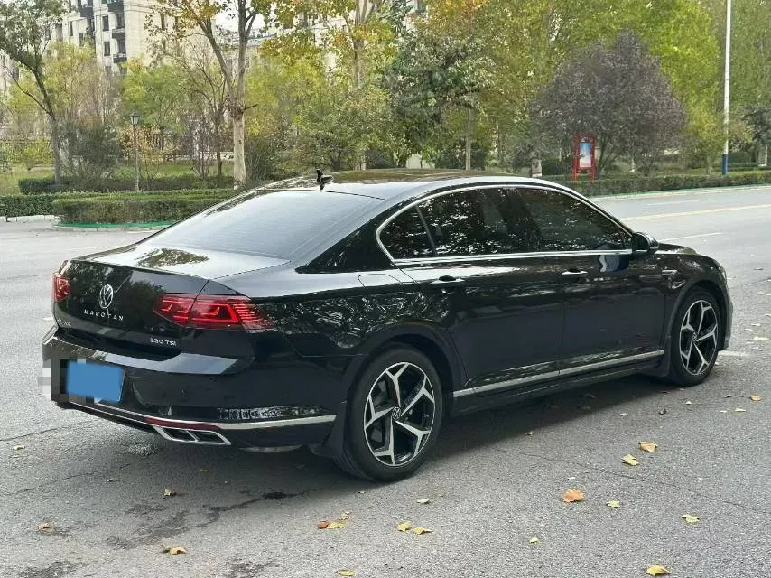 2025 Volkswagen Magotan 2.0T 186HP L4 7DCT,autocango,china used car exporter,china ev exporter,chinese used car exporter,chinese used ev exporter