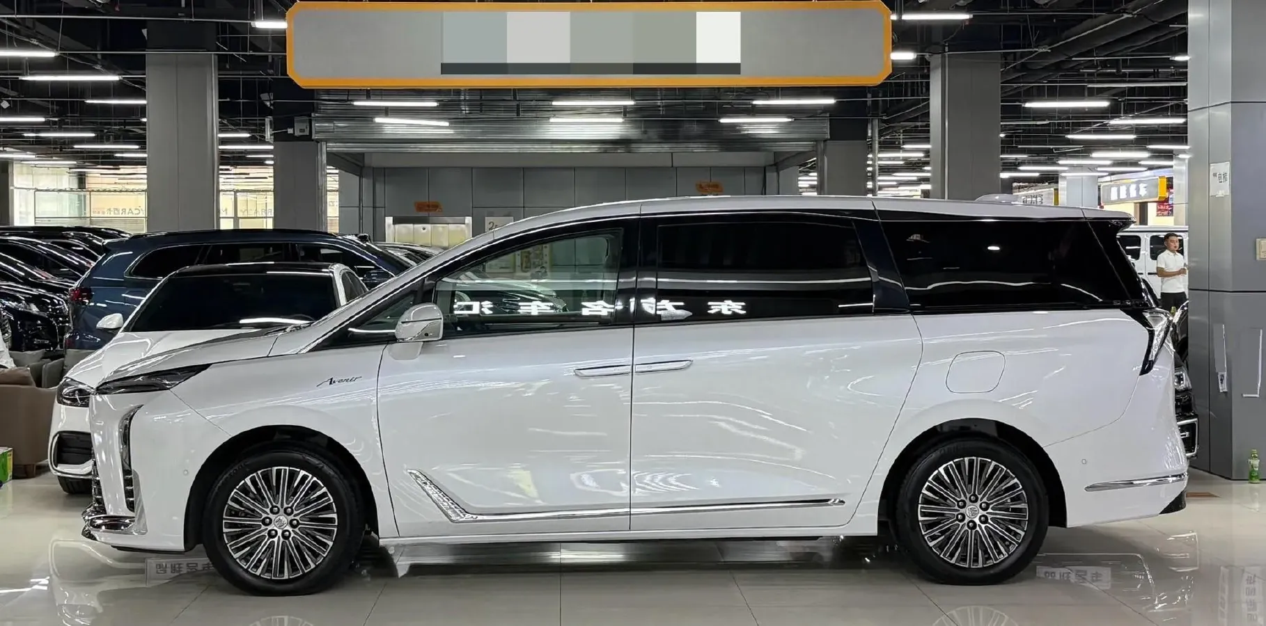 2024 Buick GL8 1.5T 180HP L4 2DHT PHEV 24.4KWH,autocango,china used car exporter,china ev exporter,chinese used car exporter,chinese used ev exporter
