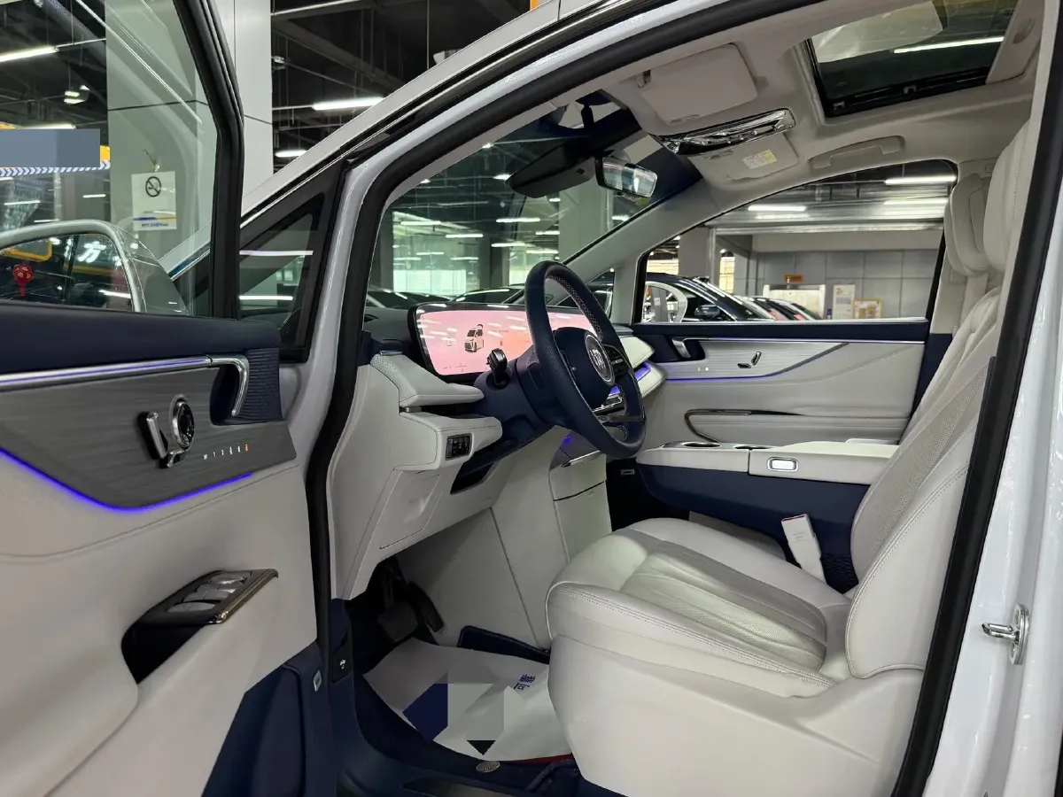 2024 Buick GL8 1.5T 180HP L4 2DHT PHEV 24.4KWH,autocango,china used car exporter,china ev exporter,chinese used car exporter,chinese used ev exporter