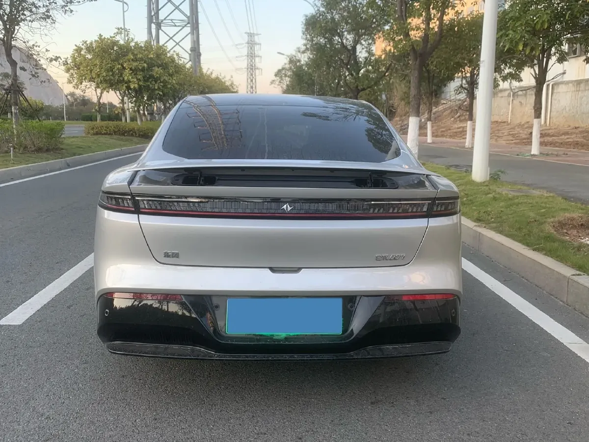 2024 DongFeng eπ eπ007 BEV 70.26KWH,autocango,china used car exporter,china ev exporter,chinese used car exporter,chinese used ev exporter