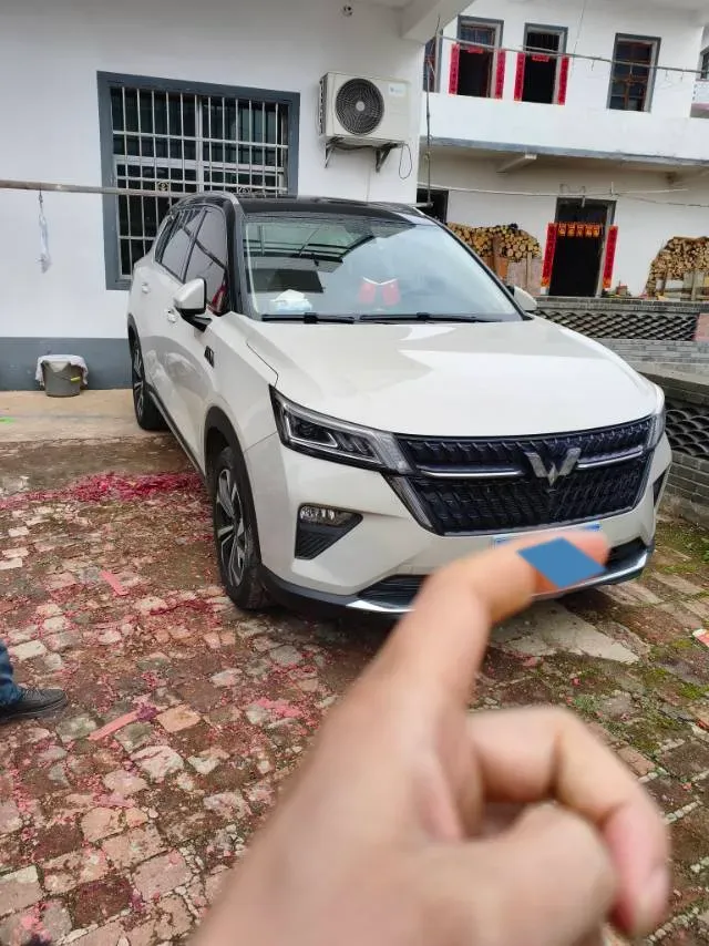 2021 WuLing XingChen 1.5T 147HP L4 CVT,autocango,china used car exporter,china ev exporter,chinese used car exporter,chinese used ev exporter