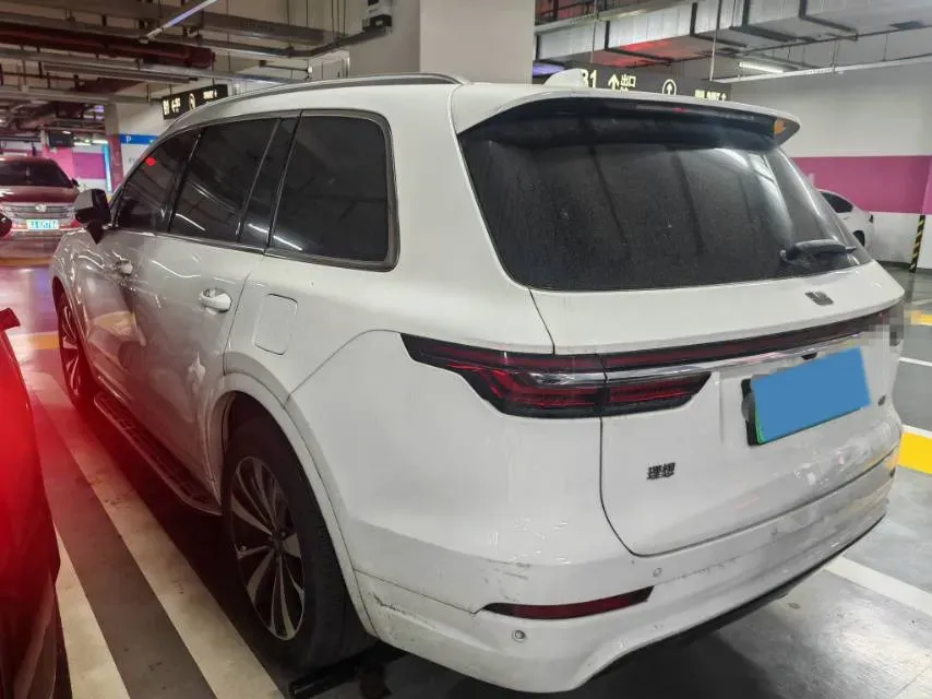 2020 Li ONE Range Extended 131HP REEV 40.5KWH,autocango,china used car exporter,china ev exporter,chinese used car exporter,chinese used ev exporter