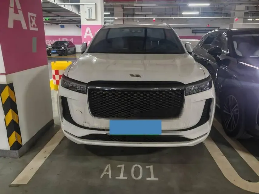 2020 Li ONE Range Extended 131HP REEV 40.5KWH,autocango,china used car exporter,china ev exporter,chinese used car exporter,chinese used ev exporter