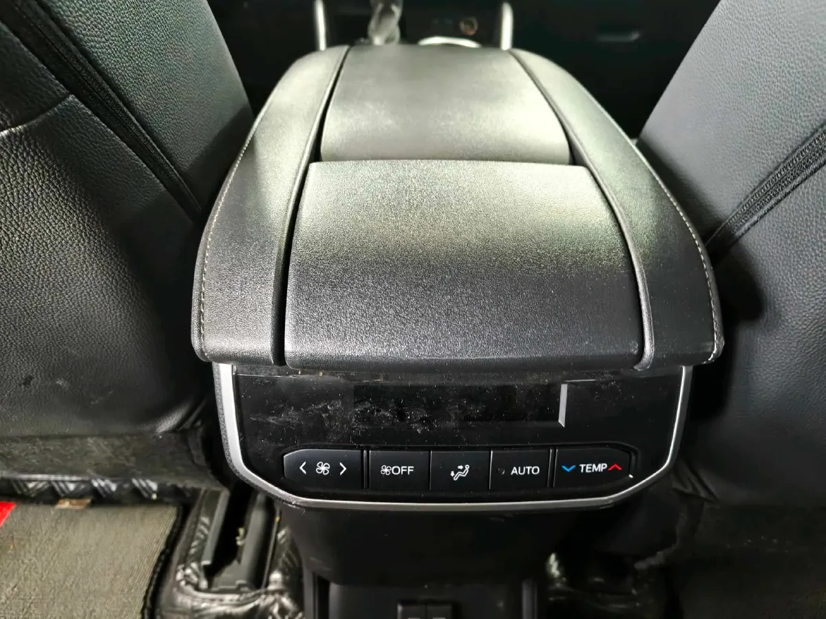 2022 Toyota Highlander 2.5L 192HP L4 E-CVT Hybrid,autocango,china used car exporter,china ev exporter,chinese used car exporter,chinese used ev exporter