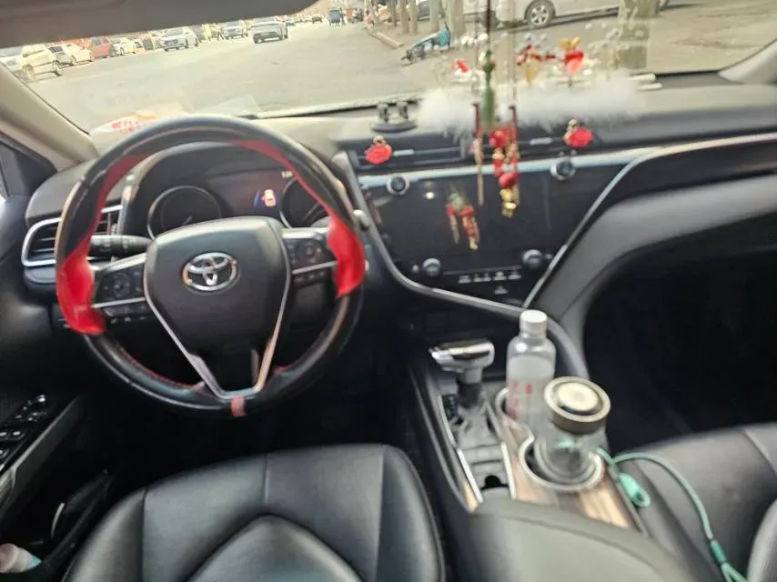2019 Toyota Camry 2.5L 209HP L4 8AT,autocango,china used car exporter,china ev exporter,chinese used car exporter,chinese used ev exporter