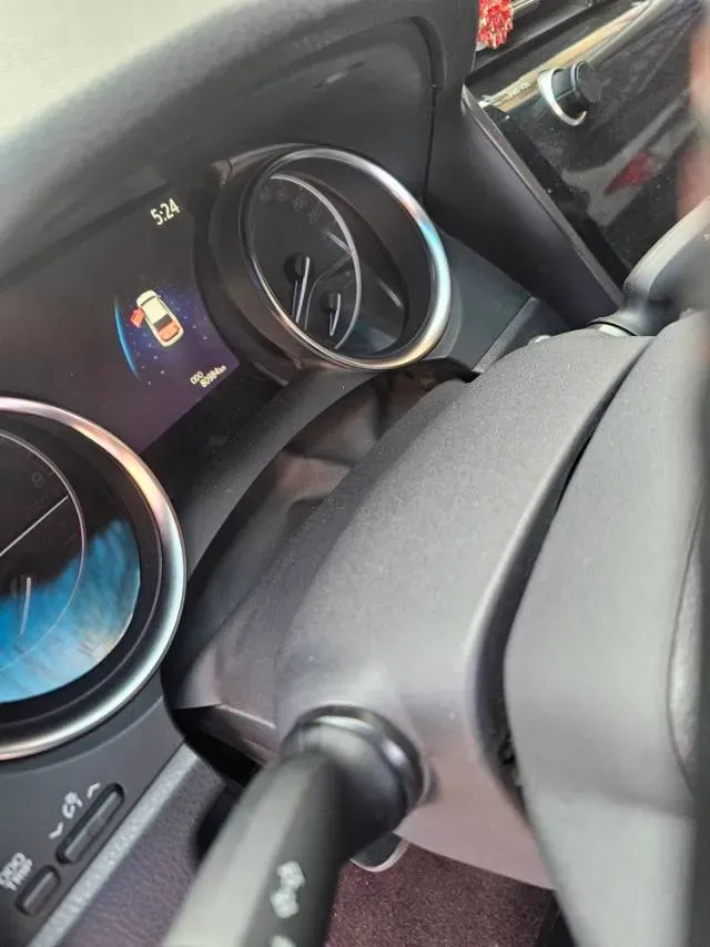 2019 Toyota Camry 2.5L 209HP L4 8AT,autocango,china used car exporter,china ev exporter,chinese used car exporter,chinese used ev exporter