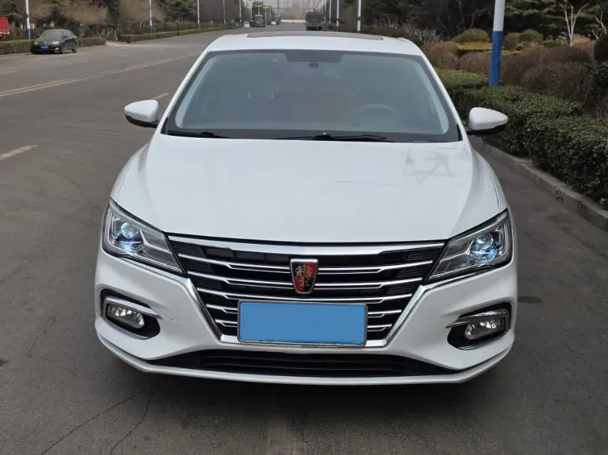2019 Roewe i5 1.5L 120HP L4 5MT,autocango,china used car exporter,china ev exporter,chinese used car exporter,chinese used ev exporter