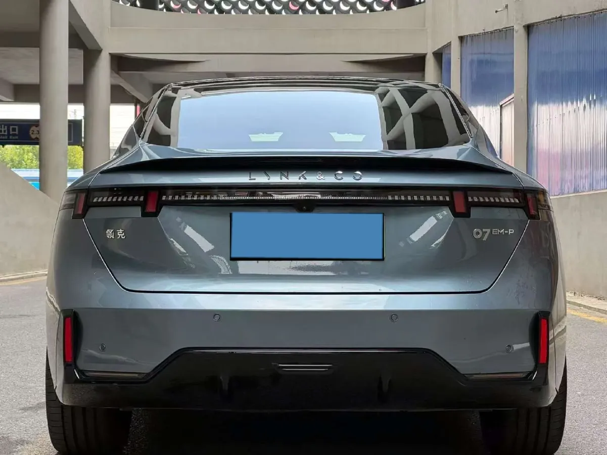 2024 LYNK&CO 07 EM-P 1.5T 163HP L4 3DHT PHEV 18.99KWH,autocango,china used car exporter,china ev exporter,chinese used car exporter,chinese used ev exporter