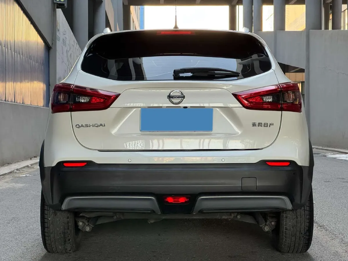2022 Nissan Qashqai 2.0L 151HP L4 CVT,autocango,china used car exporter,china ev exporter,chinese used car exporter,chinese used ev exporter