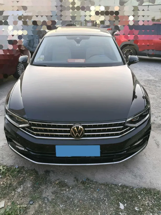 2025 Volkswagen Magotan 2.0T 186HP L4 7DCT,autocango,china used car exporter,china ev exporter,chinese used car exporter,chinese used ev exporter
