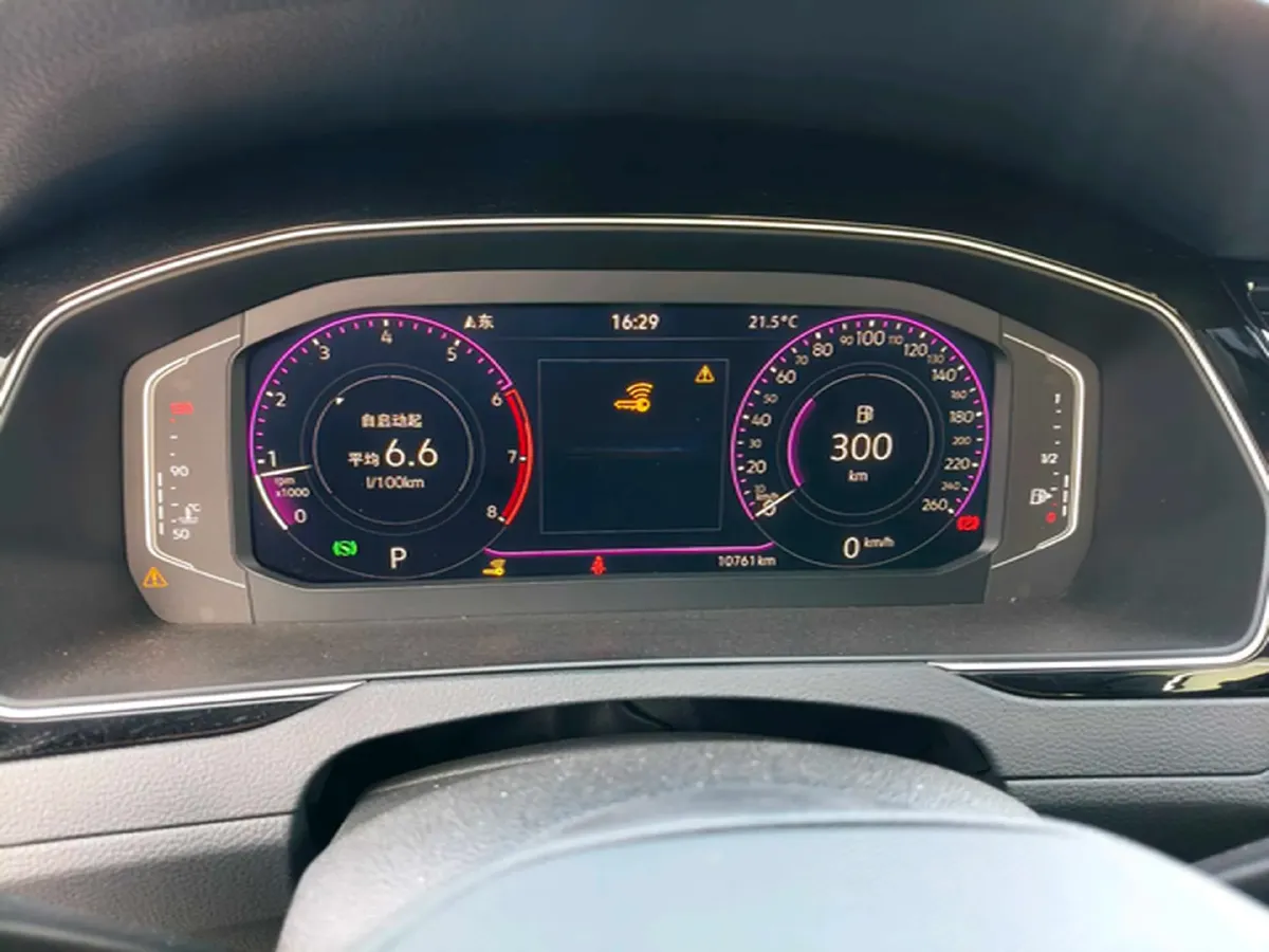 2025 Volkswagen Magotan 2.0T 186HP L4 7DCT,autocango,china used car exporter,china ev exporter,chinese used car exporter,chinese used ev exporter