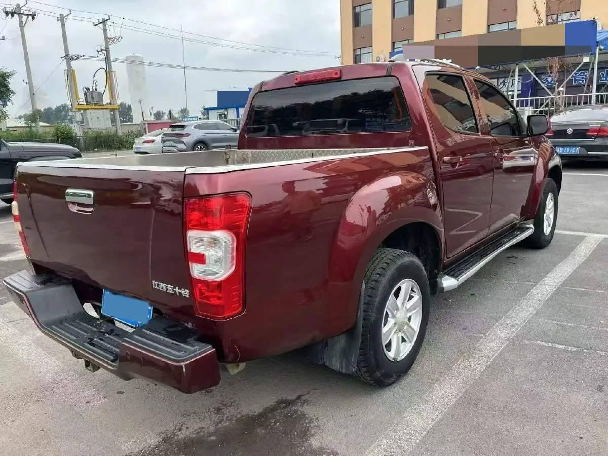 2018 MAXUS XinTu V80 2.5T 136HP L4 6MT,autocango,china used car exporter,china ev exporter,chinese used car exporter,chinese used ev exporter