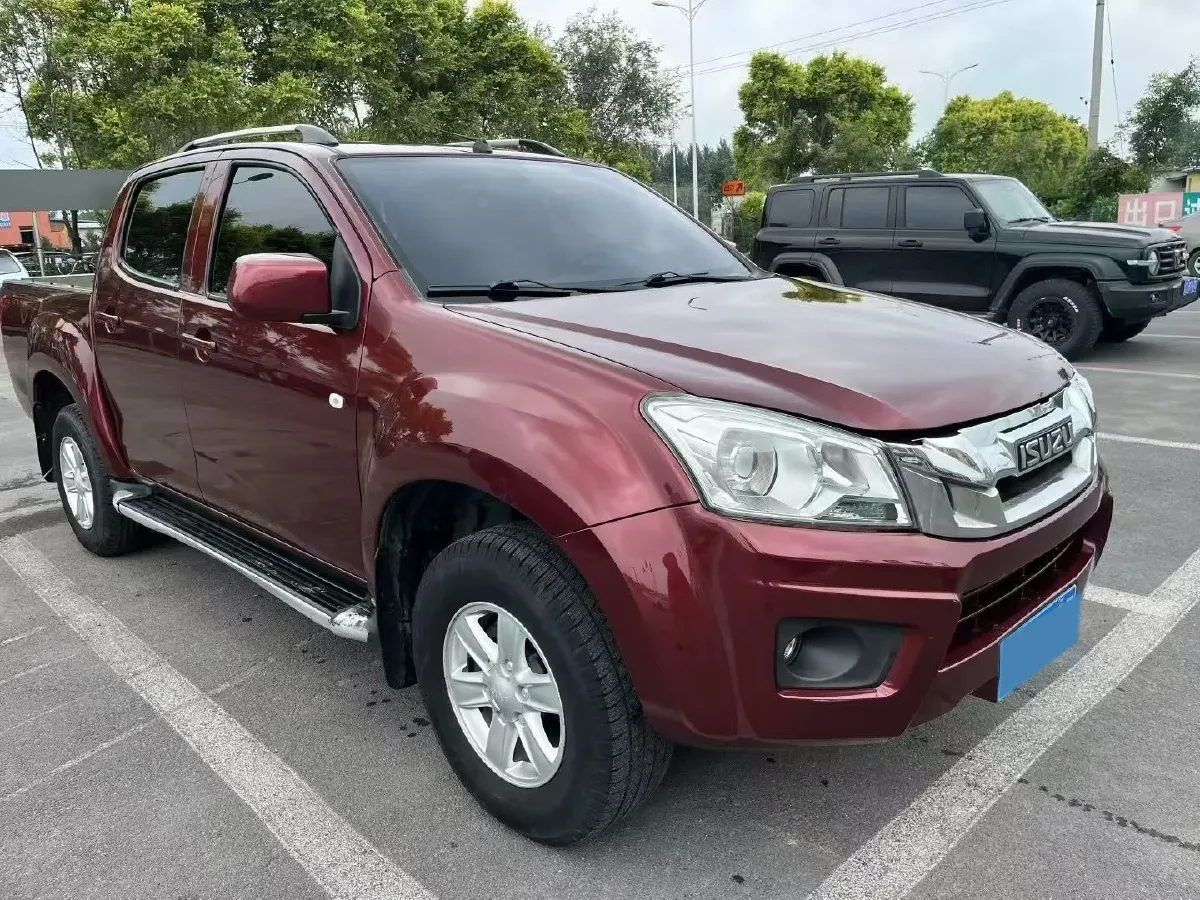 2018 MAXUS XinTu V80 2.5T 136HP L4 6MT,autocango,china used car exporter,china ev exporter,chinese used car exporter,chinese used ev exporter