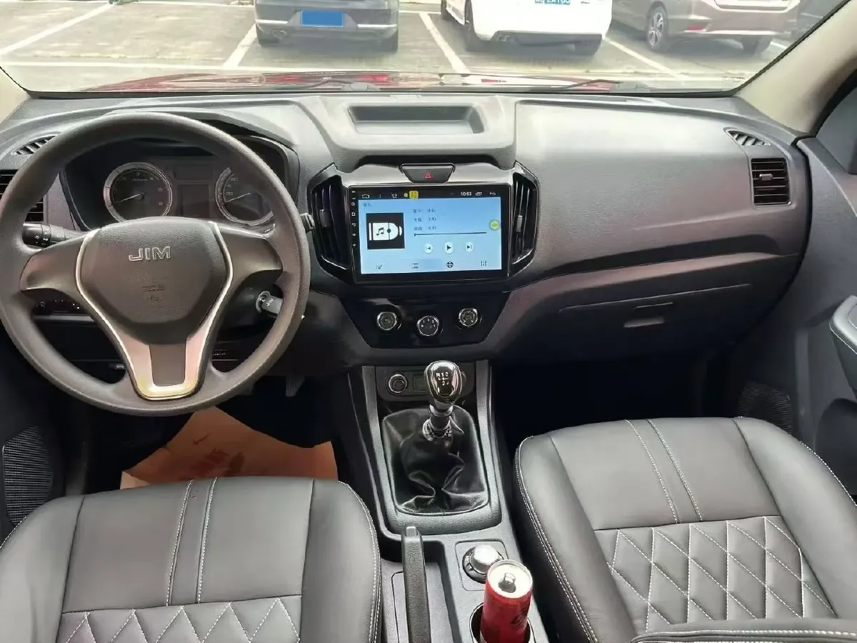 2018 MAXUS XinTu V80 2.5T 136HP L4 6MT,autocango,china used car exporter,china ev exporter,chinese used car exporter,chinese used ev exporter